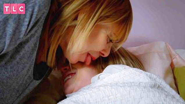 christopher piner recommends mother and daughter licking pic