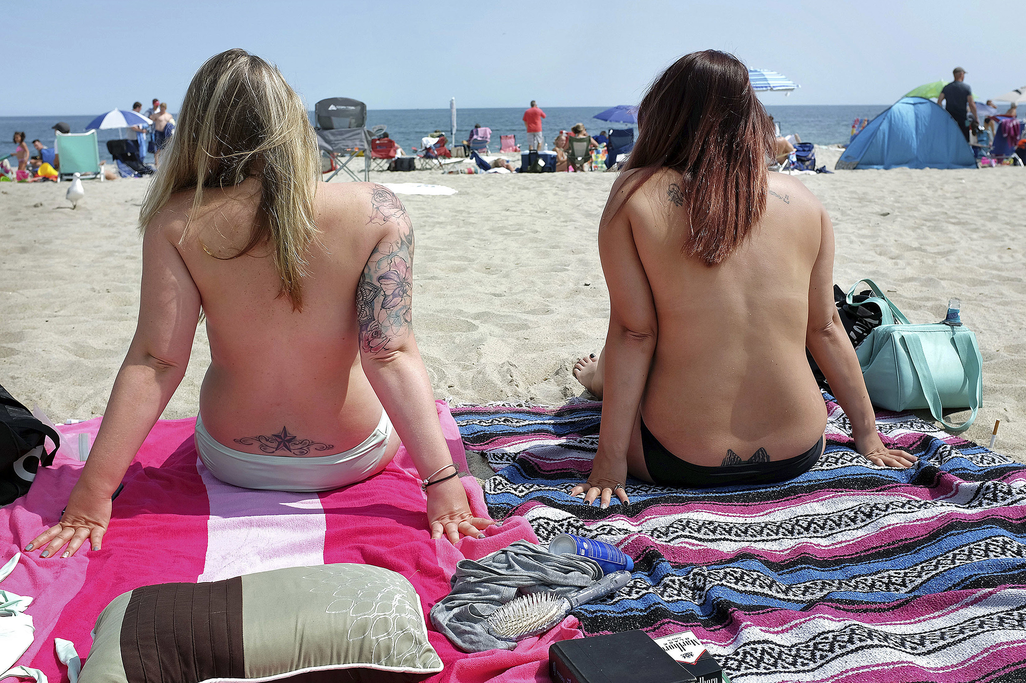 Best of Naked beach goers