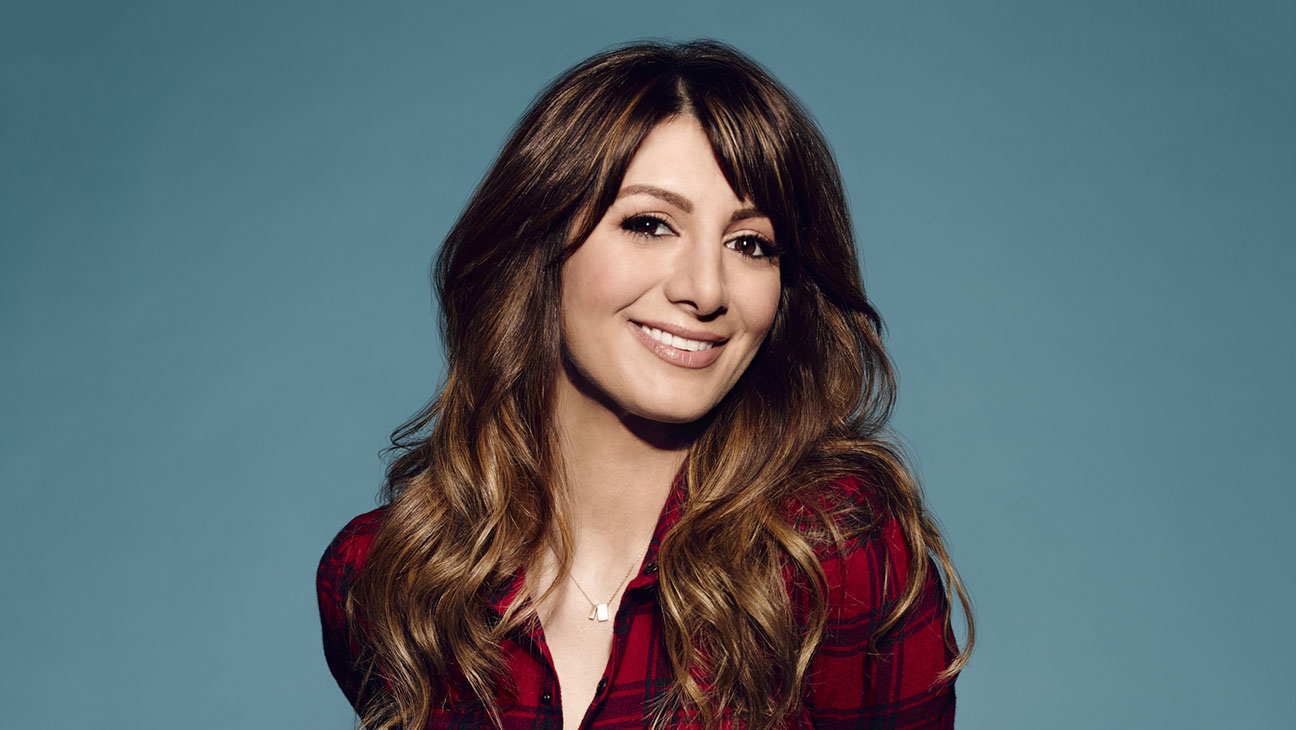 angelita jones recommends Nasim Pedrad Hot