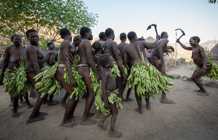 andrew deruyter recommends nigerian naked men pic