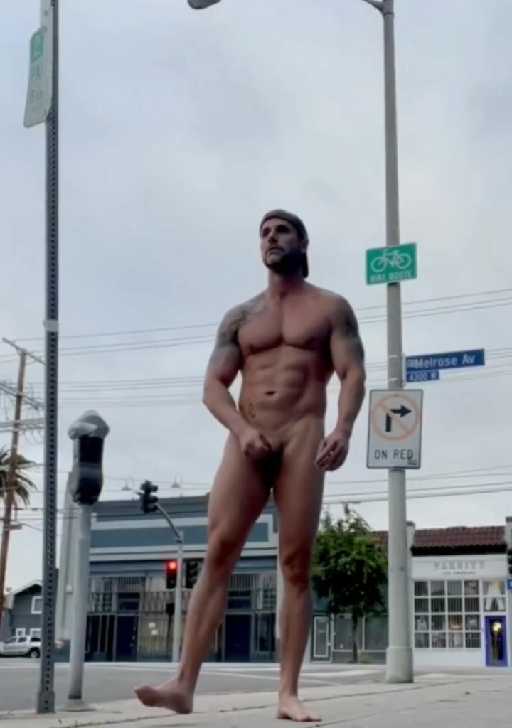 andrea cioffi recommends nude men in public pic