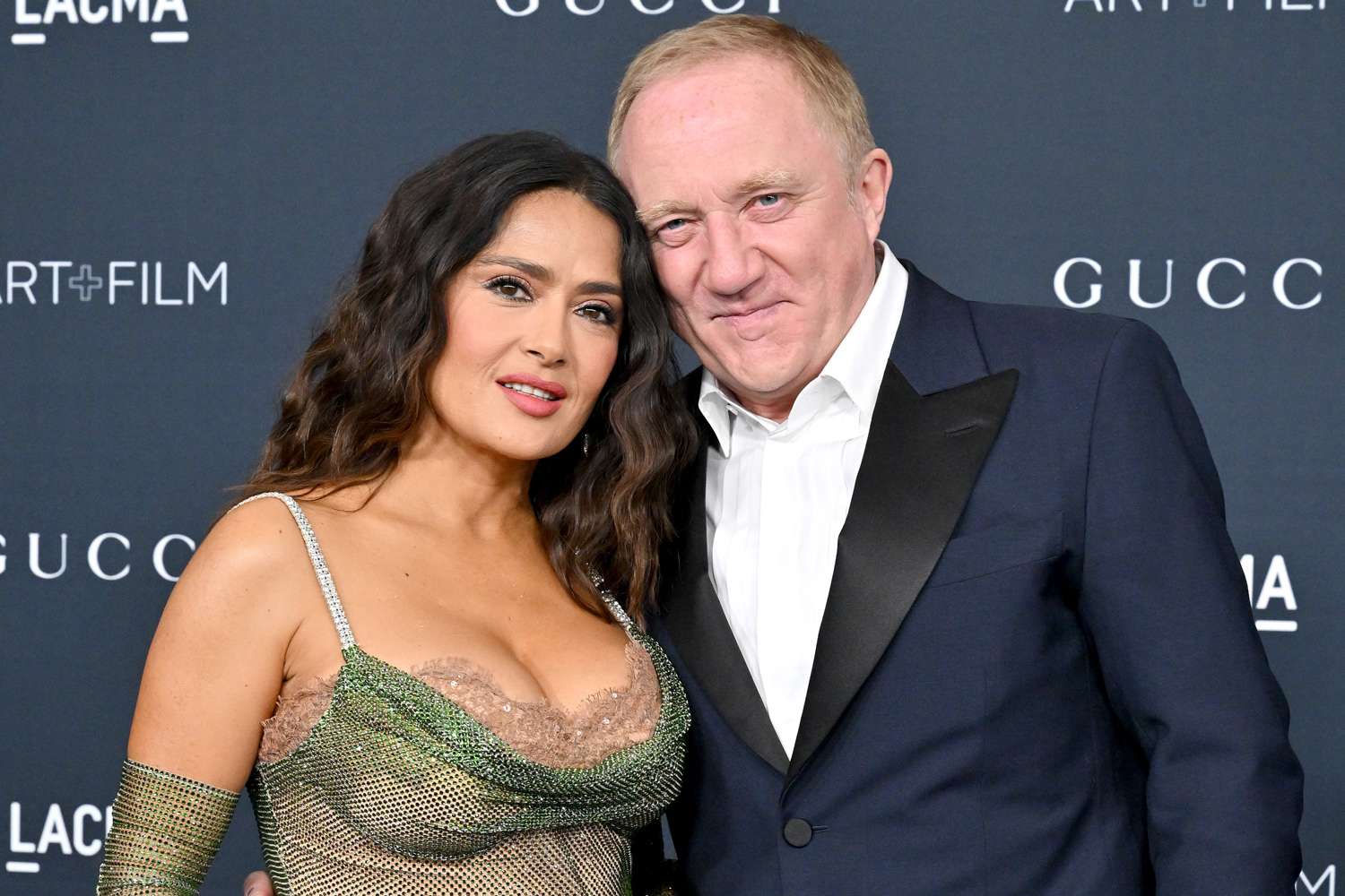 brian goers recommends salma hayek striptease pic