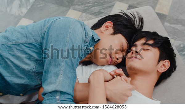 danielle laird recommends sexo gay asian pic