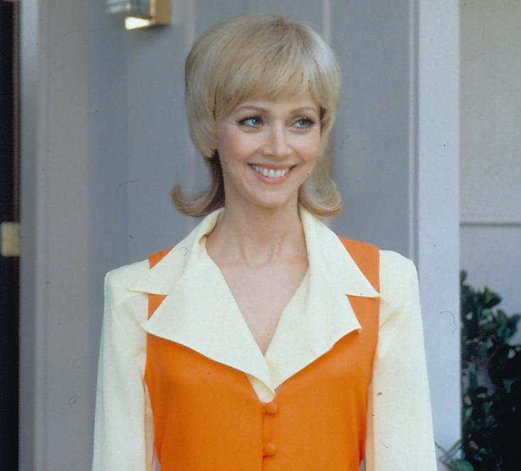 shelley long sexy