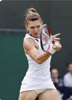 alasdair turner recommends Simona Halep Nude