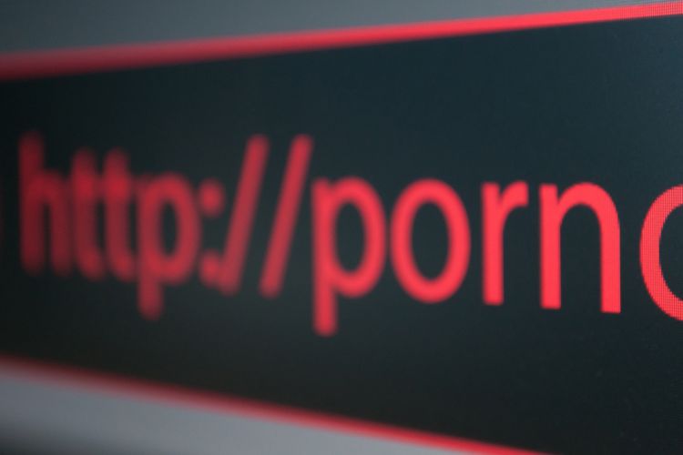 chakravarthy srinivas share situs porn photos