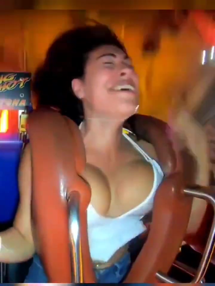 christopher leynes add slingshot ride titties photo