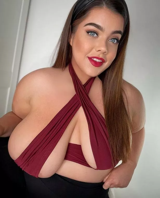 diana fleck recommends small breast webcam pic