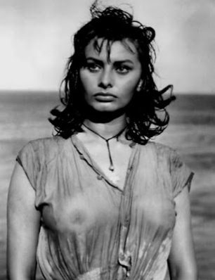 diana hesse recommends Sophia Loren Breasts