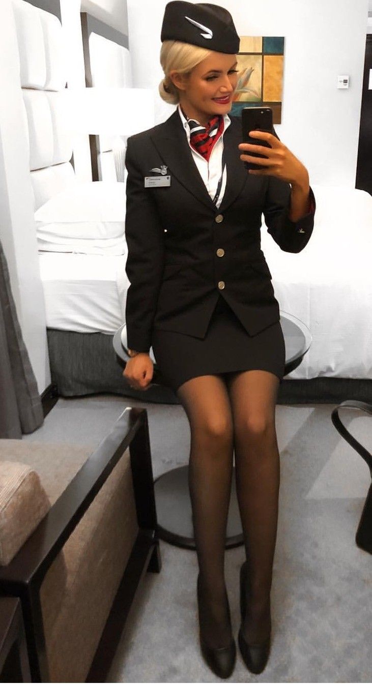 allen lee henry recommends stewardess upskirt pic