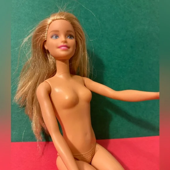 Strawberry Blonde Barbie Doll gratis porrfilm