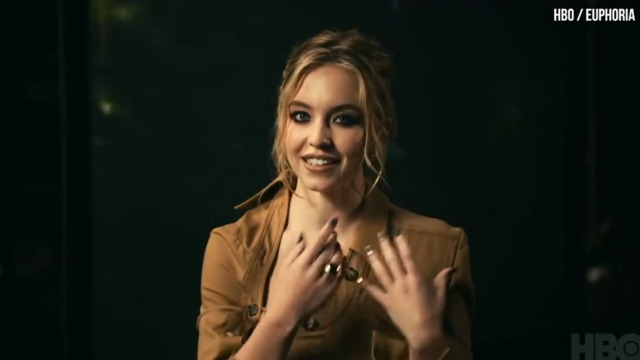 Sydney Sweeney Hot Scene uskzat uzbvooo