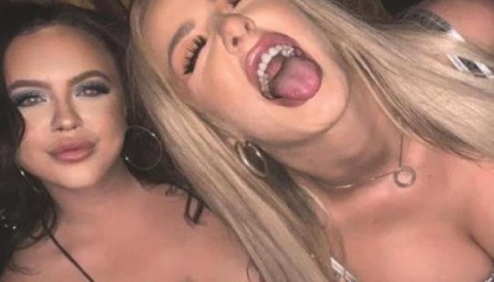 anna dmochowska recommends tana mongeau boobs pic