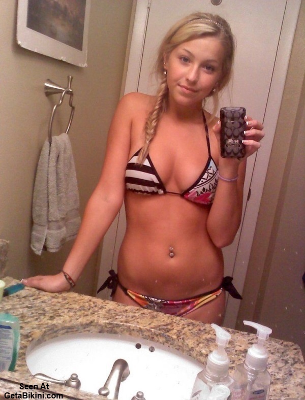 caroline mahan add teens self shot nude photo