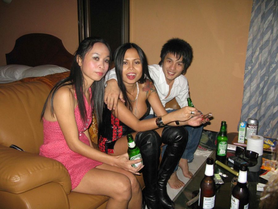 aasim siddique share thai hooker photos photos